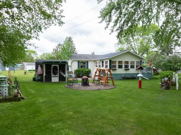 7-113 Tilltag Dr, Balsam Lake, WI 54810