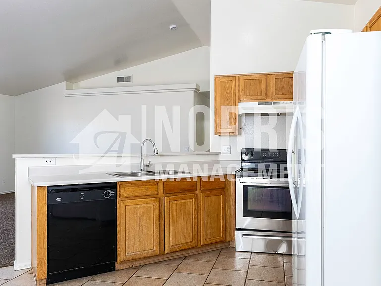 10493 W Arivaca Dr — Photo 13