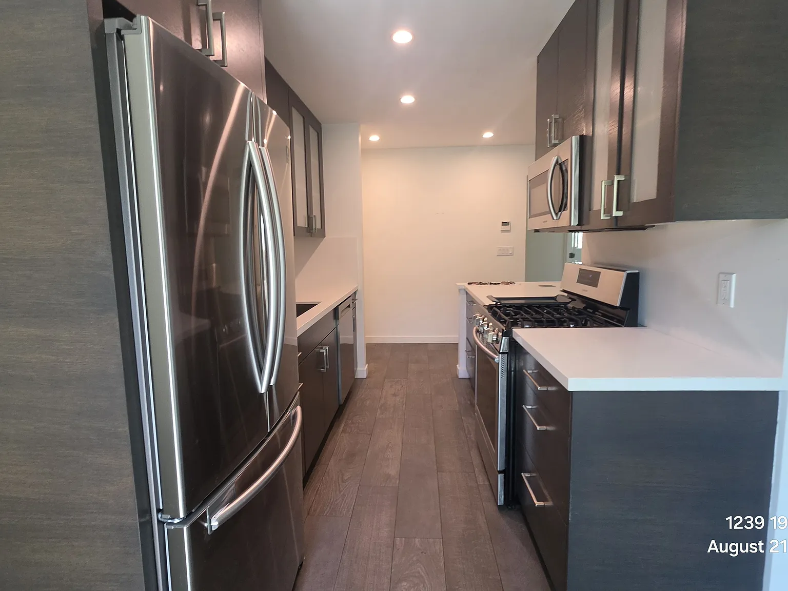 1 bed, $3,200 — Photo 1