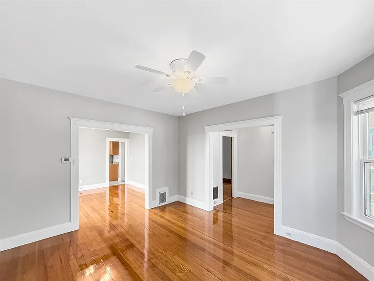 41 Child St #3 — Photo 14