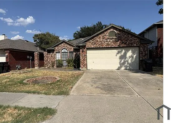 6780 Moccasin Dr