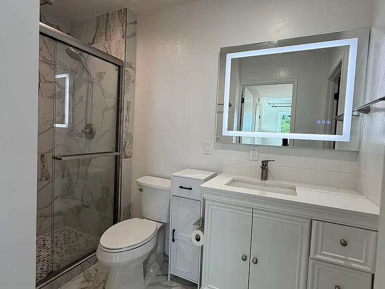 115 Ascot Ct — Photo 4