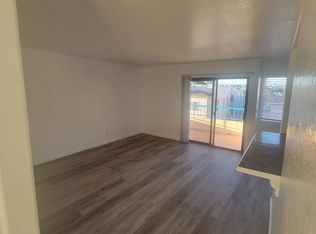 626 W 6th St APT 202, San Pedro, CA 90731