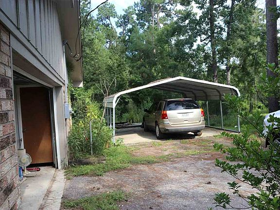 3rd image of 10151 Sweetgum Ln