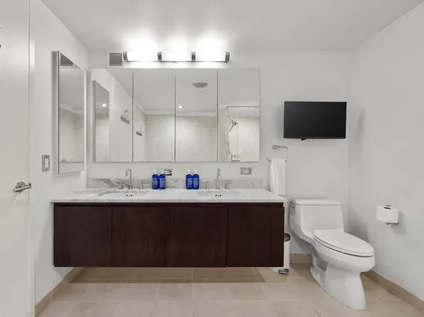 350 West 53rd Street image 18 of 33