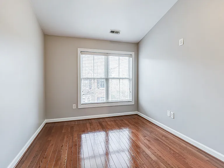 10730 Horde St — Photo 35