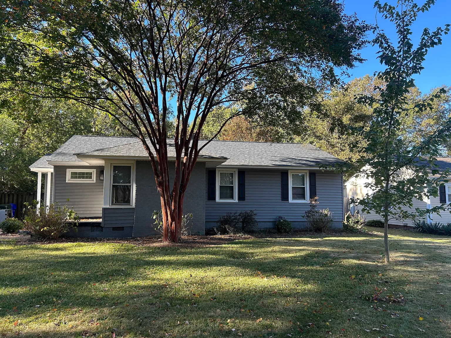 3 bed, 1.5 bath, 1377 sqft, $1,990 — Photo 1