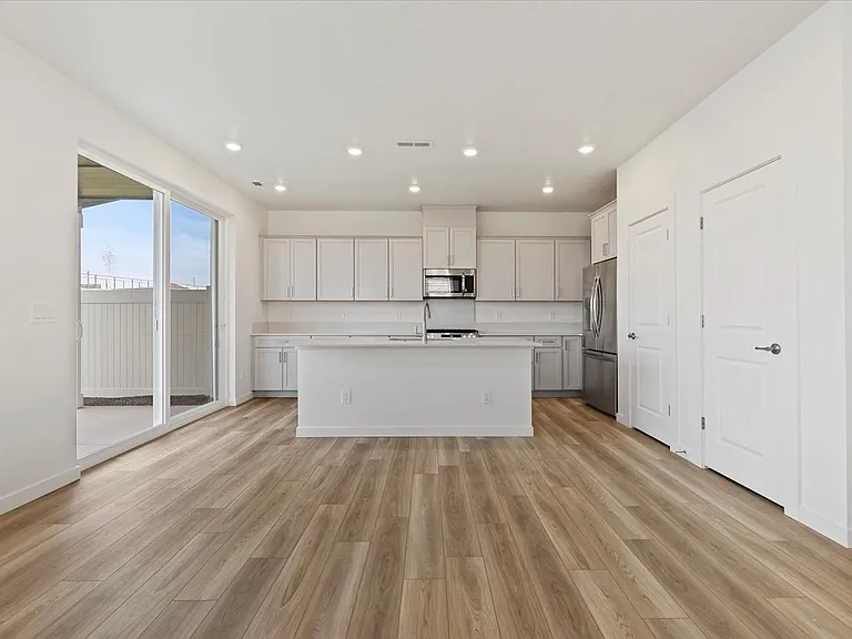 8206 W Grey Alder Dr — Photo 8