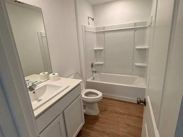 1634 Windrose Bnd — Photo 4