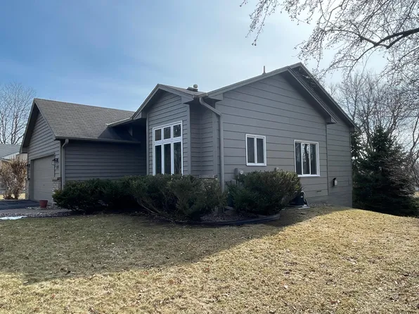 13225 56th Ave N, Plymouth, MN 55442