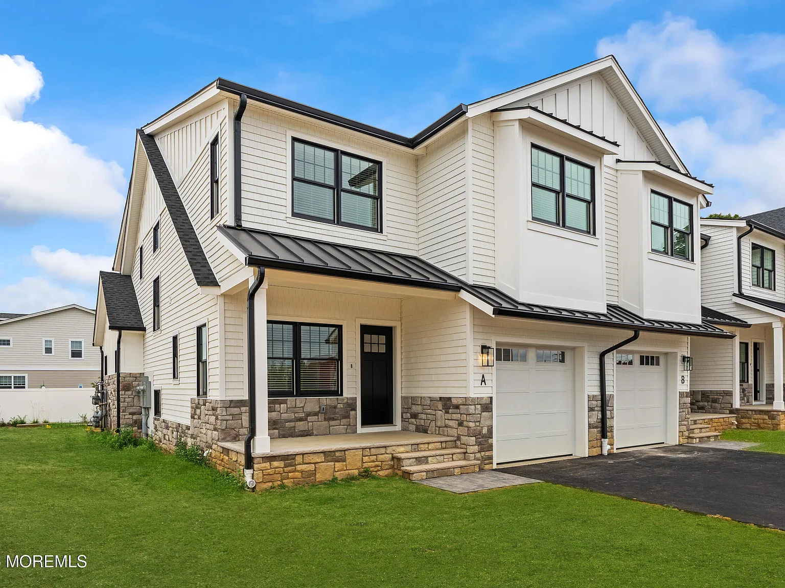 4 bed, 4.0 bath, $6,900 — Photo 1