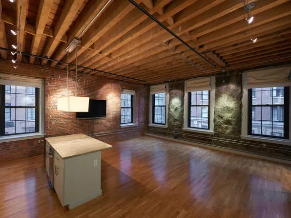 99-105 Broad St #3C, Boston, MA 02110