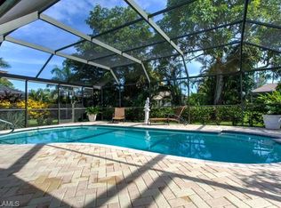 243 Pebble Beach Cir, Naples, FL 34113