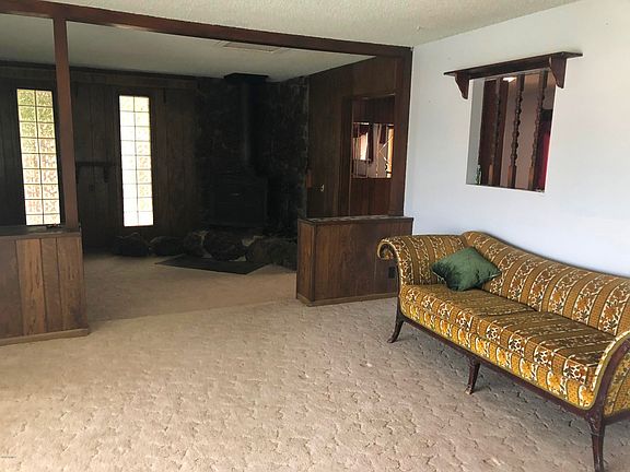 LvRM 2 - 3219 W. Hearn