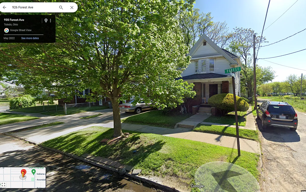 Building Photo - 926 Forest Ave #2