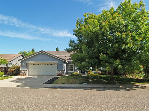 2nd image of 2521 Briarcliff Dr