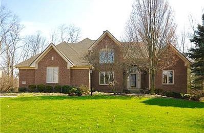 Come home to custom built quality in prestigious Oakbay.  You will enjoy tree-lined streets, privacy and all the best Noblesville has to offer.