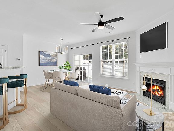 5th image of 706 Shellstone Pl