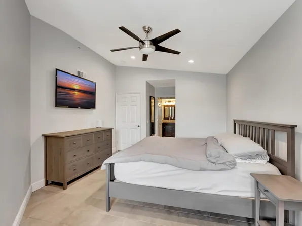 9645 NW 1st Court #1-301, Pembroke Pines, FL 33024