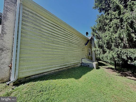 3rd image of 61 Mabry St