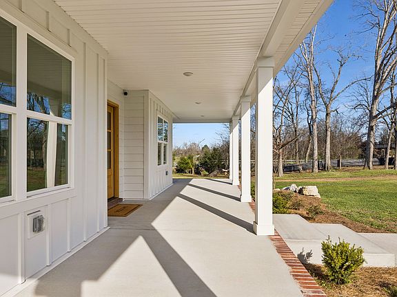 5th image of 1839 Lasea Rd