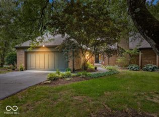 8550 Tree Top Dr, Indianapolis, IN 46260