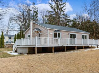 8 Candle Hill Rd, New Fairfield, CT 06812