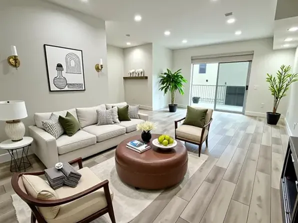 1946 Overland Ave #201, Los Angeles, CA 90025