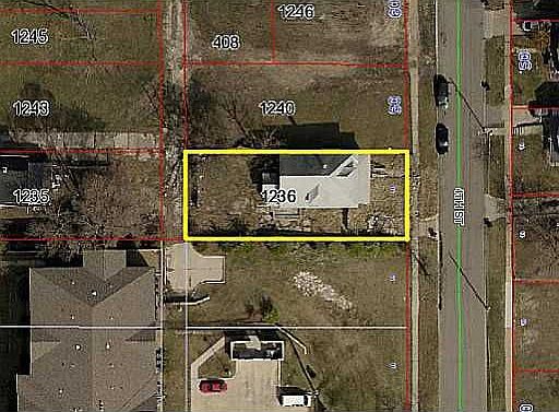 2nd image of 1236 4th St