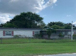 301 Brandy Dr, Dudley, NC 28333