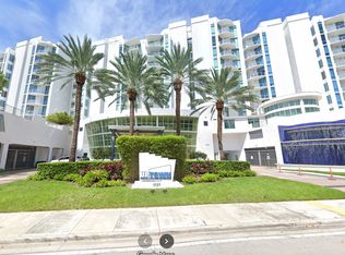 3029 188th St #805, Miami, FL 33180
