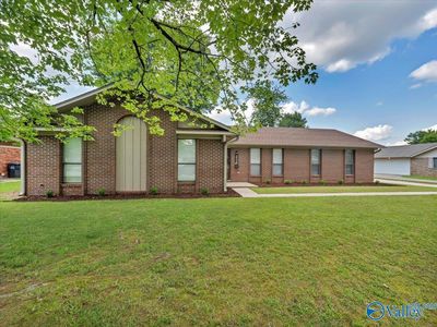 2114 Dundee Dr SW, Decatur, AL, 35603