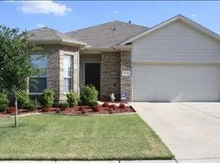 7428 Maroon Dr, Fort Worth, TX 76120