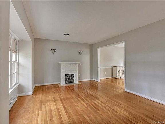 3rd image of 9341 Falcon Dr