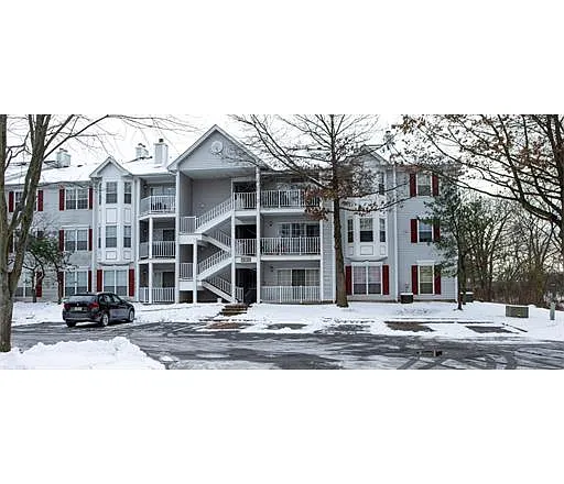 15 Sheffield Ct photo 1