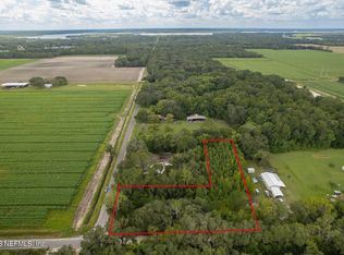 230 E McCormick Rd, East Palatka, FL 32131
