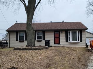 110 Briar Ct, Washington, IL 61571