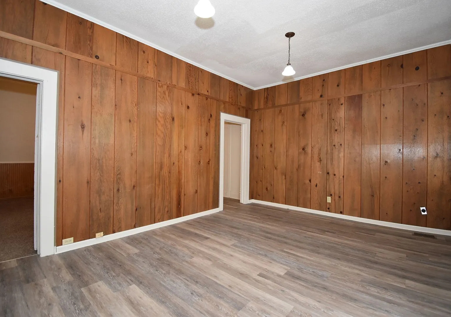 615 South Vienna St. — Photo 4
