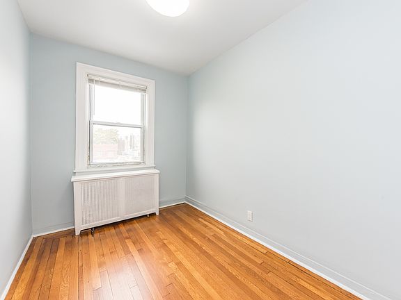 4th image of 30-12 36th St #2