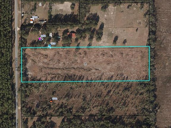 3rd image of Vacant Northeast Cres #255