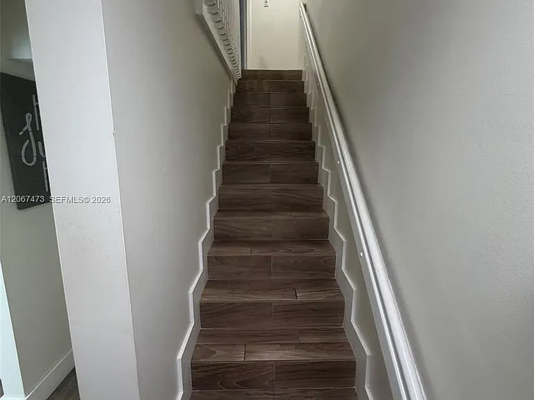 128 Riviera Cir #128 — Photo 11