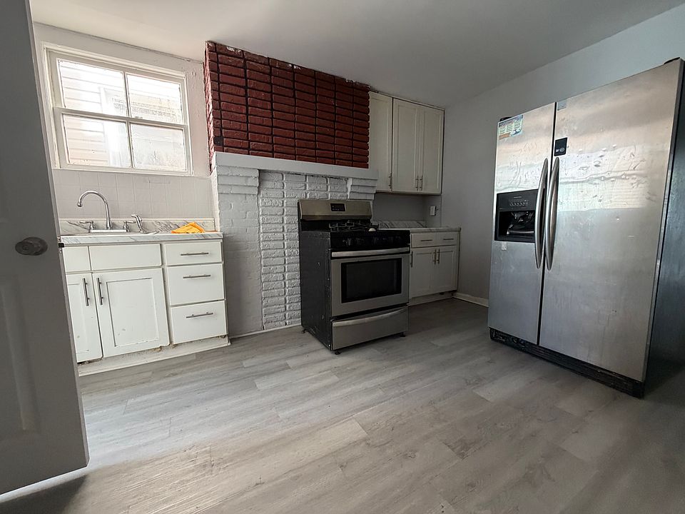 1st image of 49 Hawkins St Floor 2