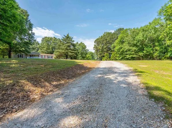 148 Waldrop Ln, Hot Springs, AR 71913