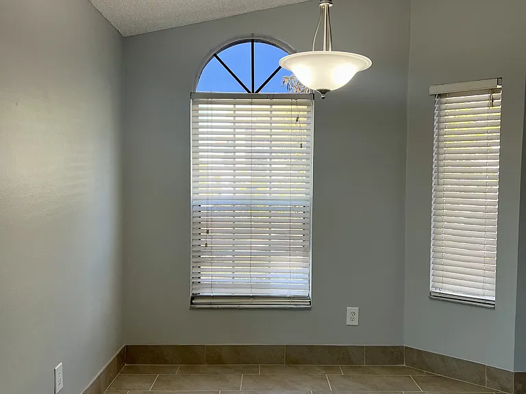 2386 Harbor Town Dr — Photo 19