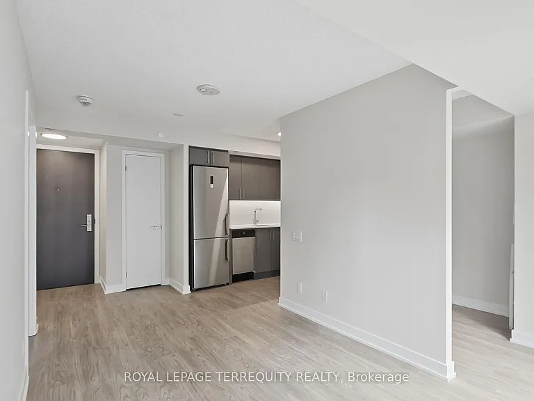 38 Monte Kwinter Ct #527 — Photo 13