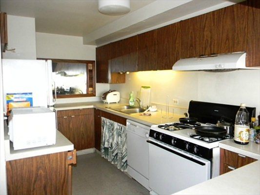 4th image of 2405 Kalanianaole St #Penthouse 12