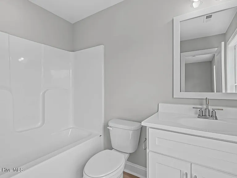 327 Starfish Ln — Photo 34