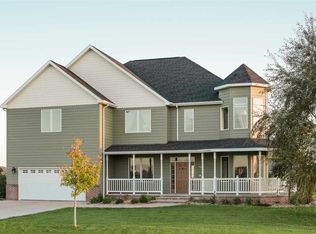 730 E Tumbleweed Ln, North Platte, NE 69101