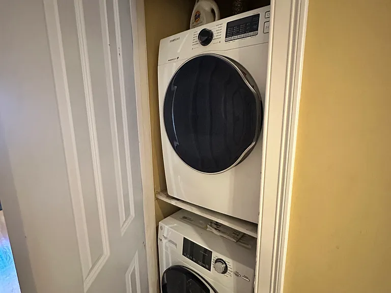 148 Hillside St #3 — Photo 14