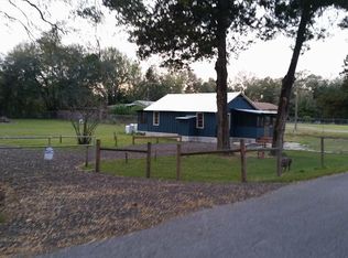 21111 Old Trilby Rd, Dade City, FL 33523